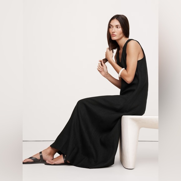 NWT! Banana Republic Black Linen V-Neck Maxi Dress - Multiple🐯 - Picture 3 of 8